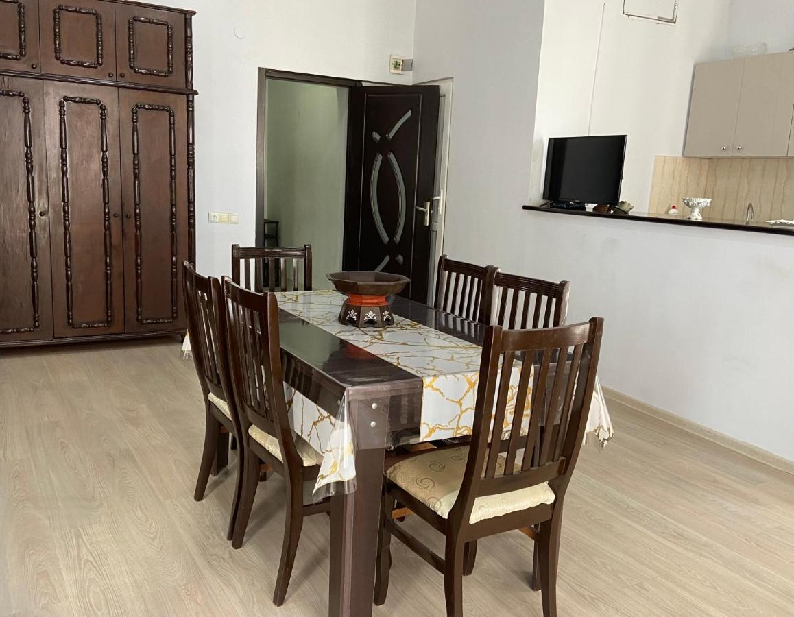 Apartment On Luka Asatiani 2 Batum Dış mekan fotoğraf