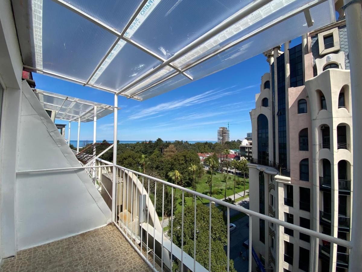 Apartment On Luka Asatiani 2 Batum Dış mekan fotoğraf