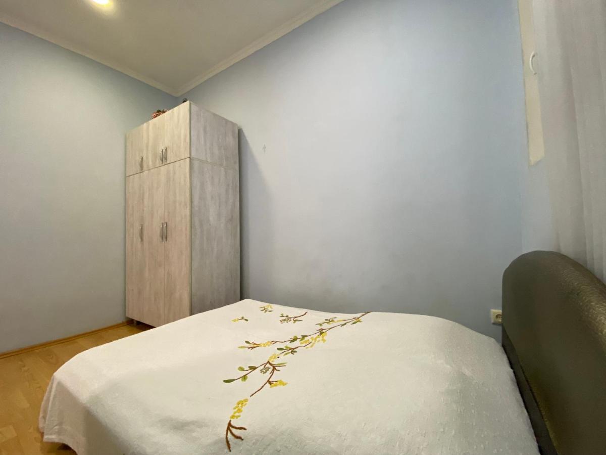 Apartment On Luka Asatiani 2 Batum Dış mekan fotoğraf